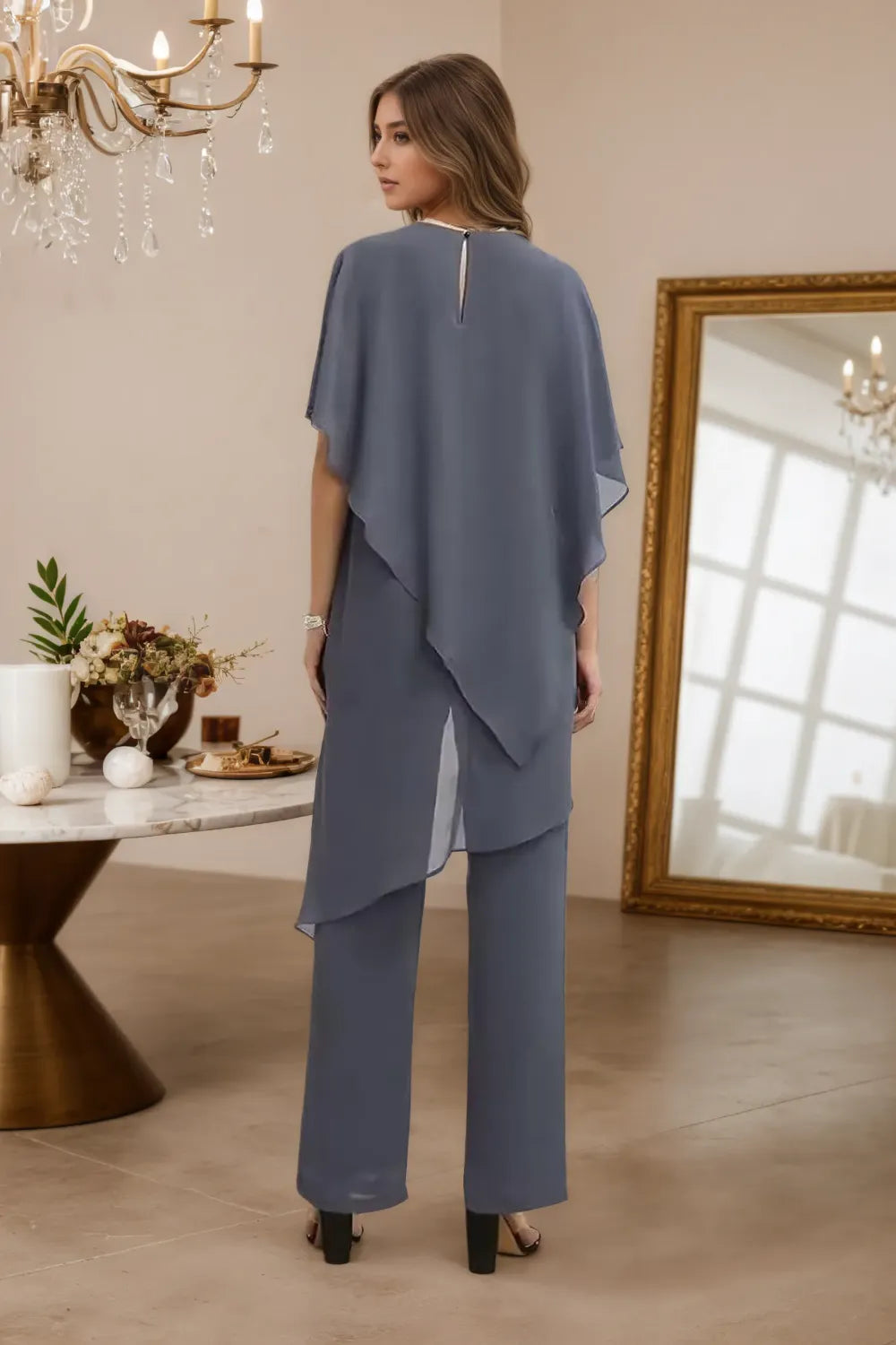 Brigitte — Tailleur Pantalon Chic en Mousseline